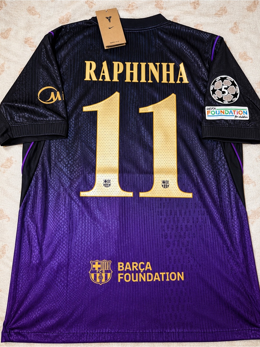 FC Barcelona 2026/27 Away #11 Raphinha